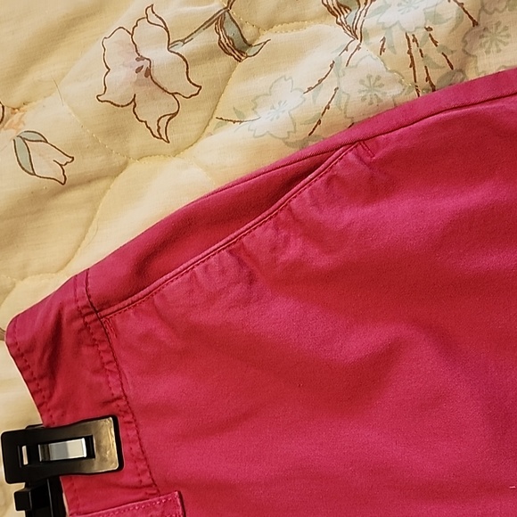 5 for $15 Pink skirt - Picture 6 of 8